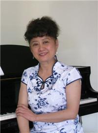 加拿大钢琴学院教授—周菲